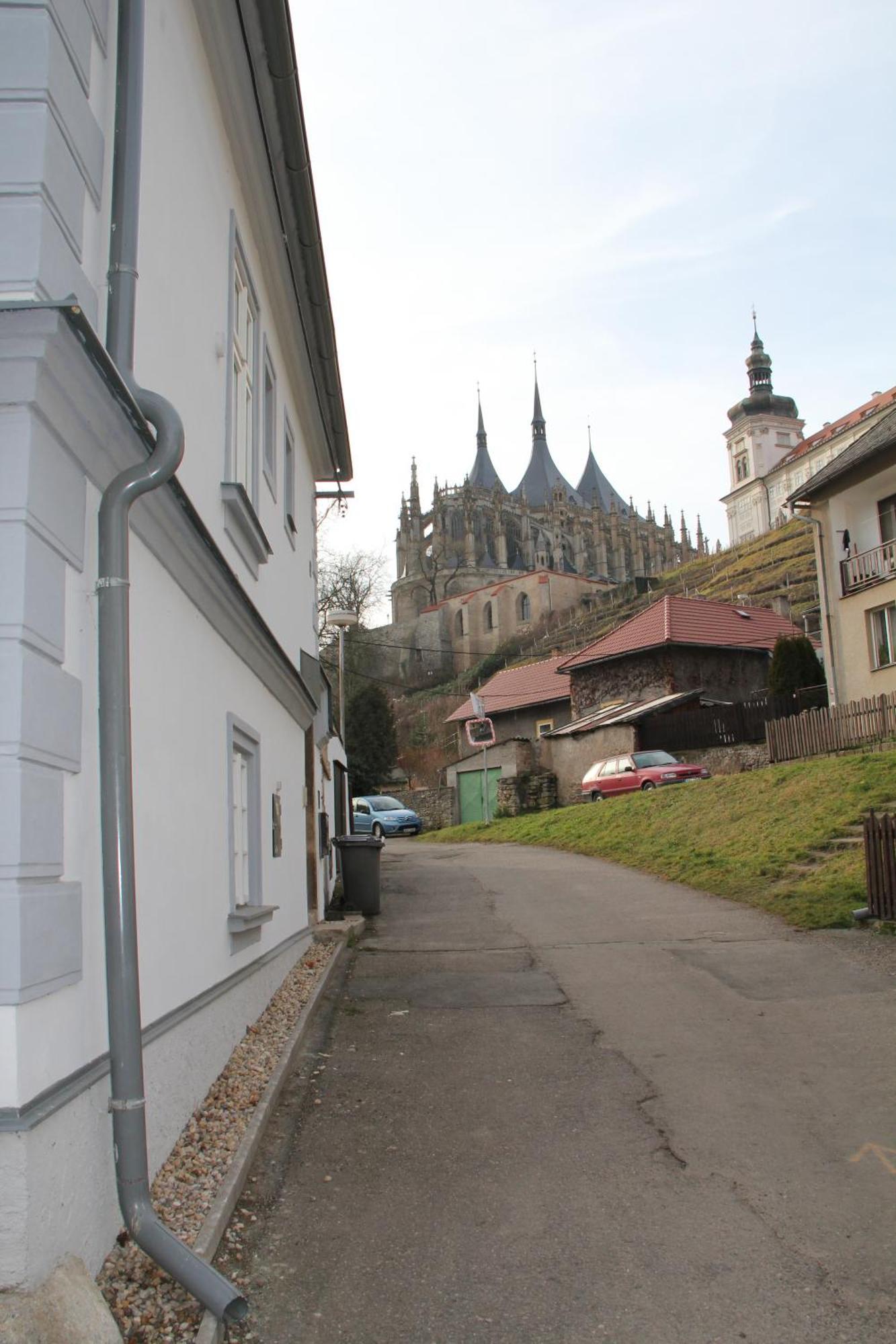 Comfortable Apartments Under The St. Barbara'S Cathedral 库特纳霍拉 外观 照片
