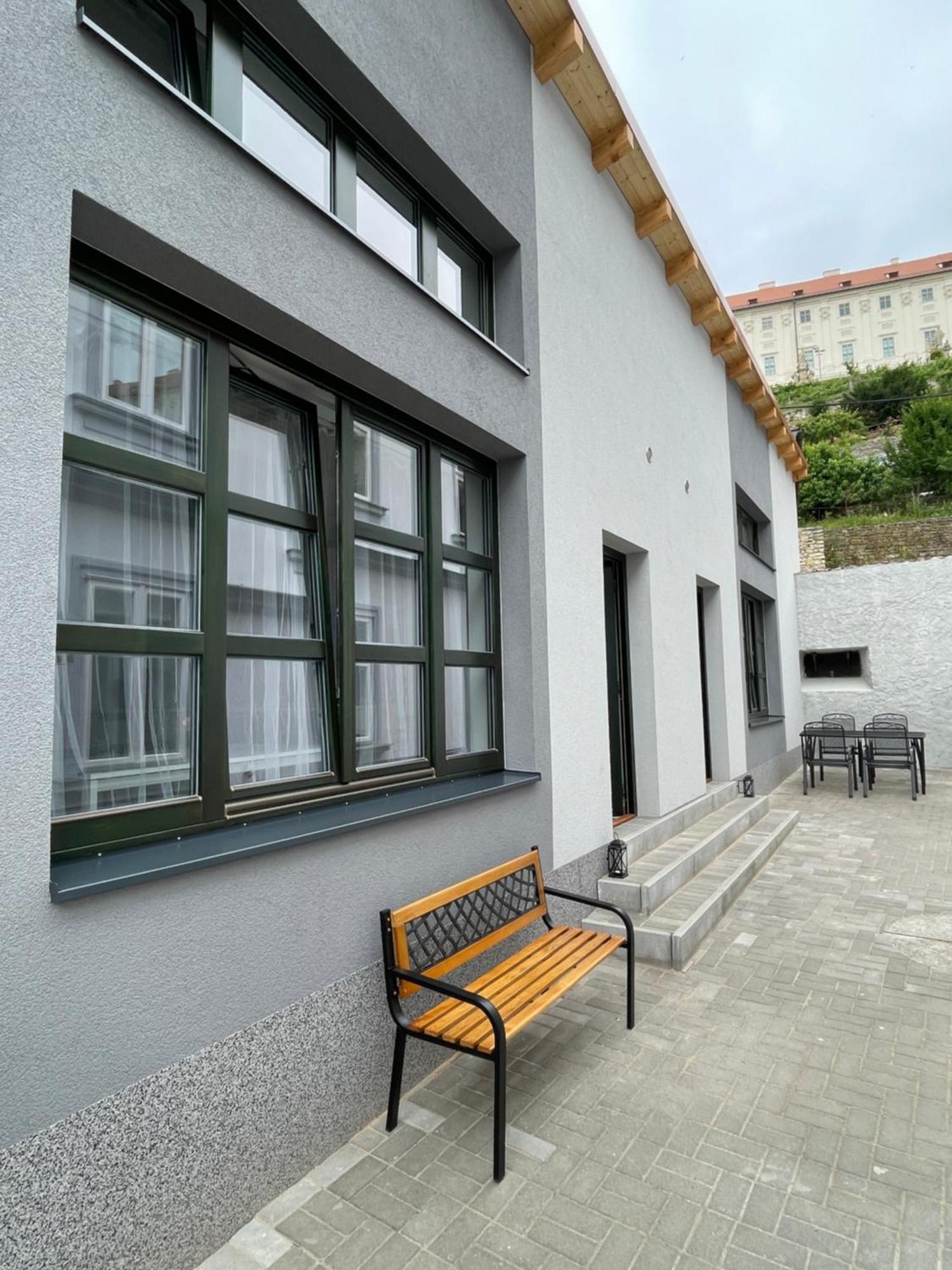 Comfortable Apartments Under The St. Barbara'S Cathedral 库特纳霍拉 外观 照片