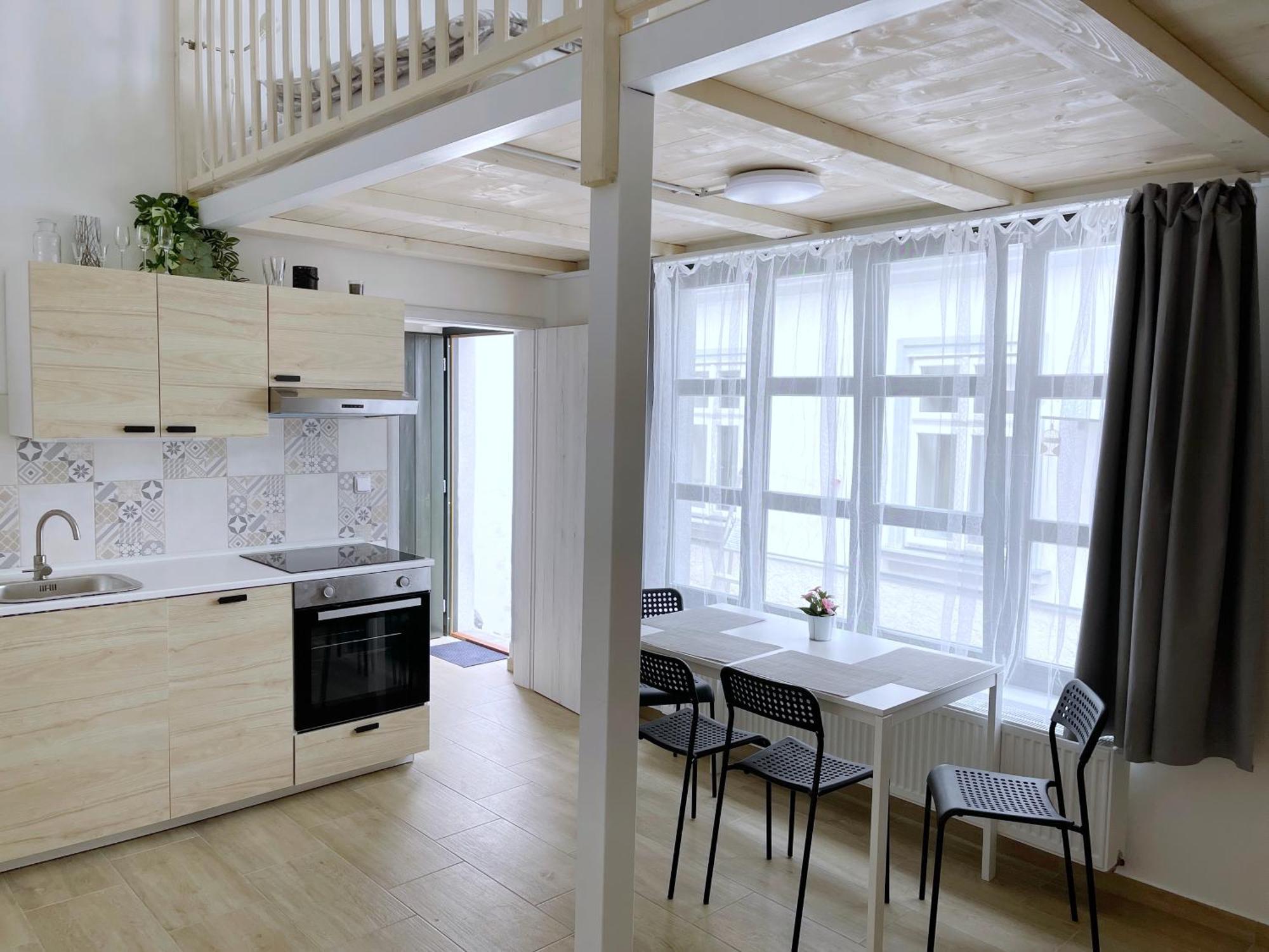 Comfortable Apartments Under The St. Barbara'S Cathedral 库特纳霍拉 外观 照片