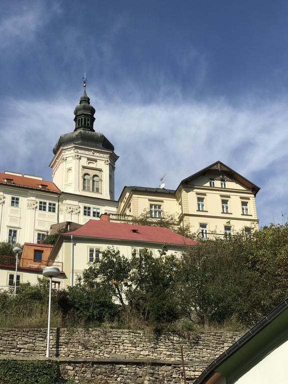 Comfortable Apartments Under The St. Barbara'S Cathedral 库特纳霍拉 外观 照片